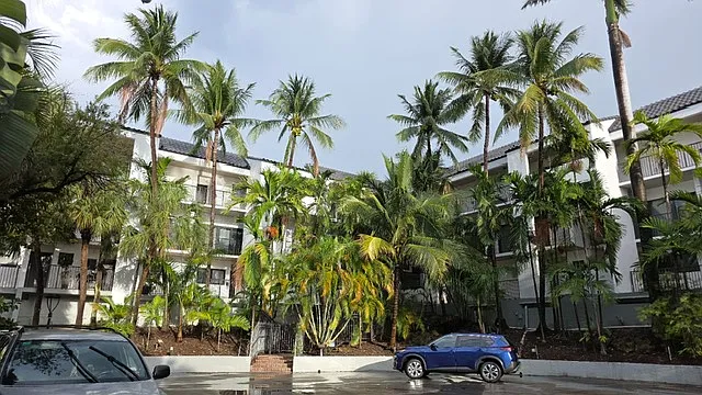 2 bed, 1400 sqft, $4,500 — Photo 3