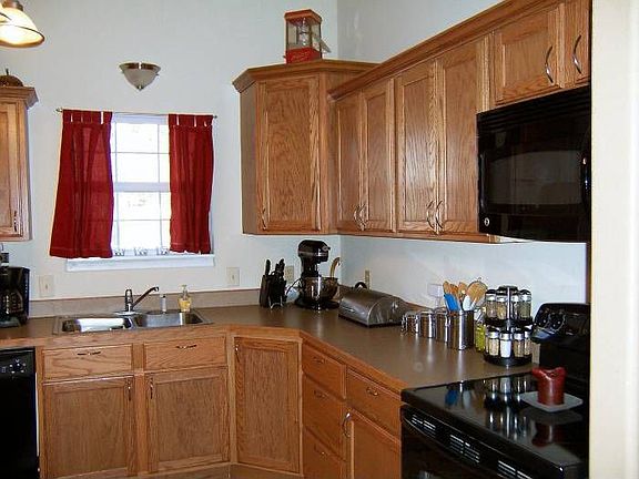 Tile floor and new counte