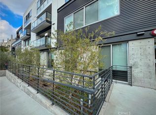 957 Figueroa Ter #307, Los Angeles, CA 90012