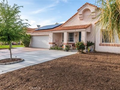 672 Periwinkle Ln, Perris, CA, 92571
