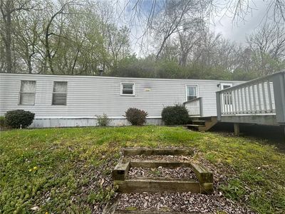 203 Morgan Ln, Wampum, PA, 16157