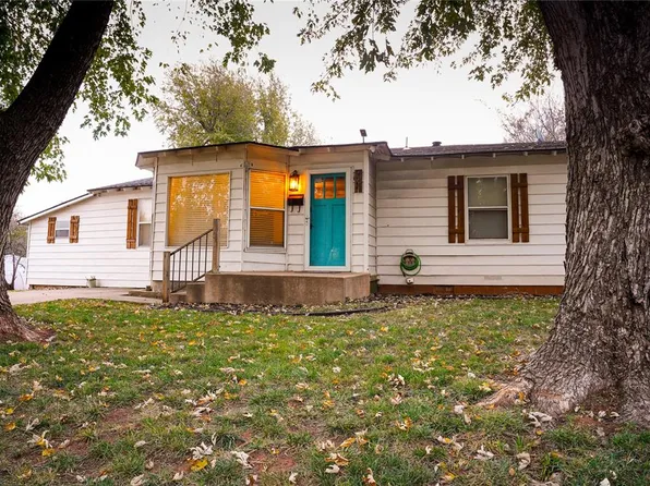 924 N Ash St, Guthrie, OK 73044
