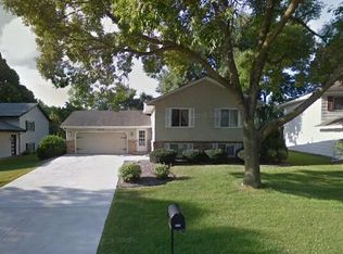 6203 Edgemont Blvd N, Minneapolis, MN 55428