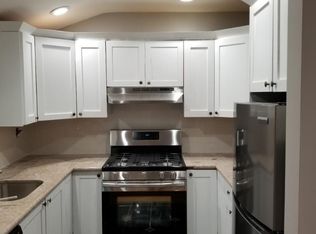 160-13 76th Rd, Fresh Meadows, NY 11366