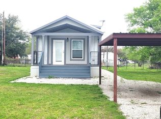 1537 Swan Ct, Azle, TX 76020