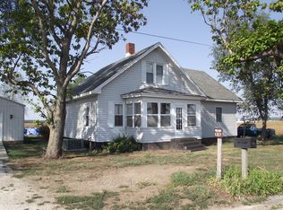 10295 Bethel Church Rd, Beardstown, IL 62618