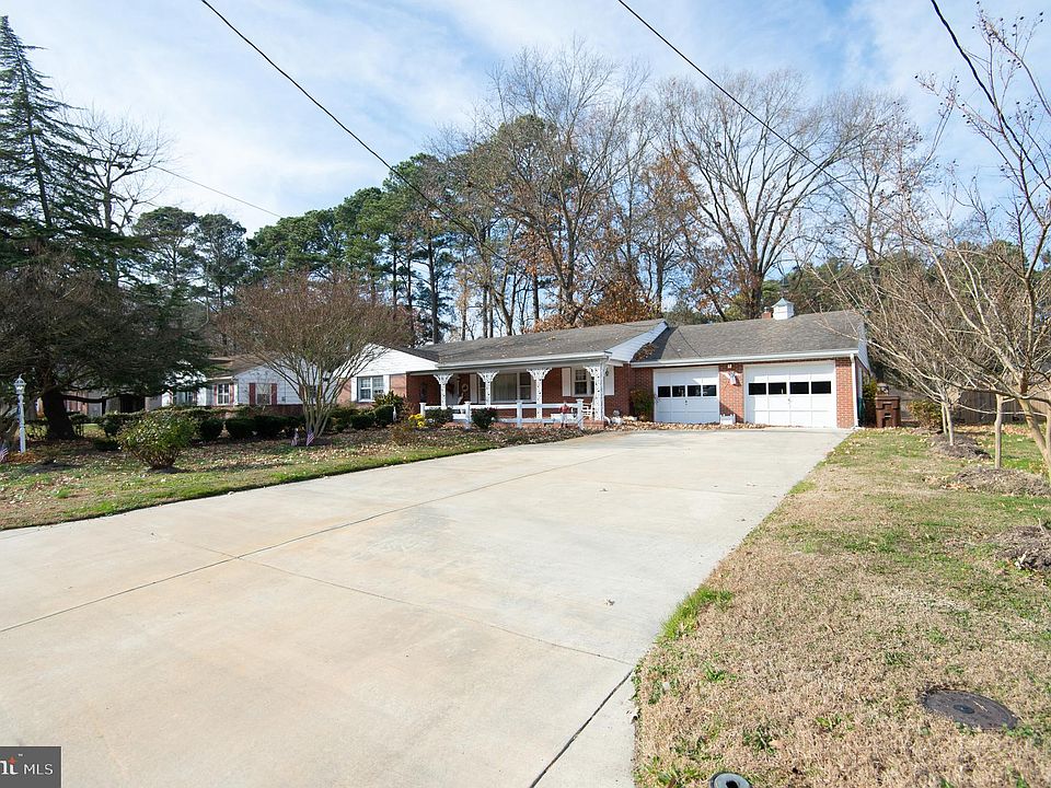 1st image of 605 Edlon Park Dr