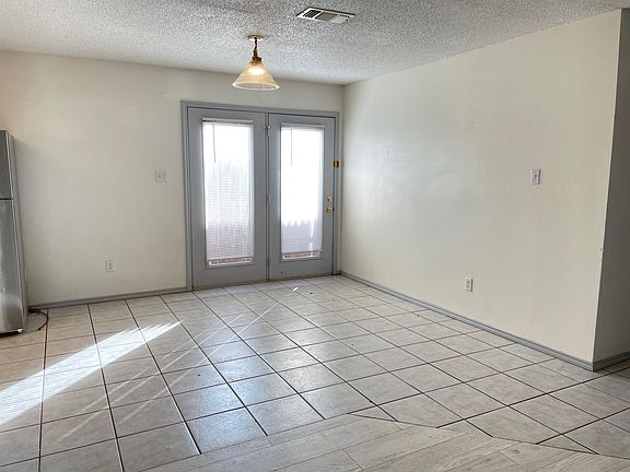 4th image of 604 Kline Ave Unit 1