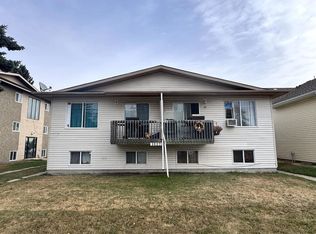 3807 52nd St, Wetaskiwin, AB T9A1M5