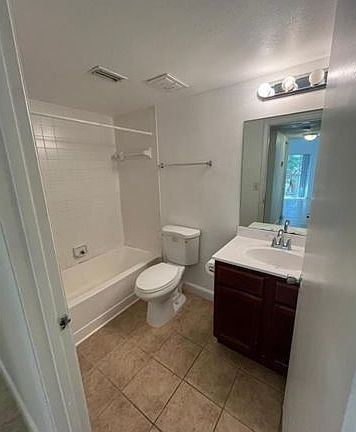 3rd image of 7620 Westwood Dr #2A