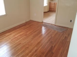 18784 Washtenaw St, Harper Woods, MI
