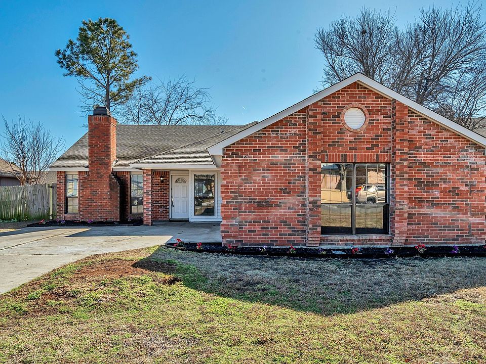 1st image of 1508 Rockdale Dr