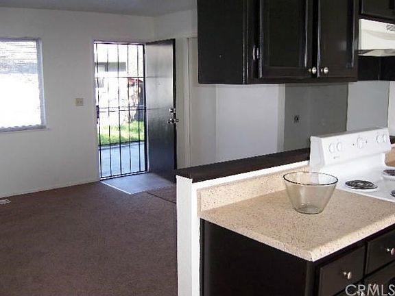 4th image of 3880 Vista Robles Way