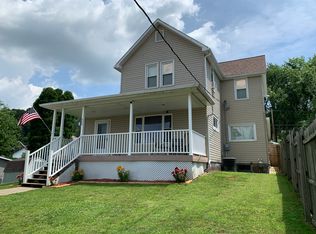 550 Louisiana Ave, Chester, WV 26034