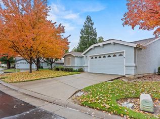 7598 Sunmore Ln, Sacramento, CA