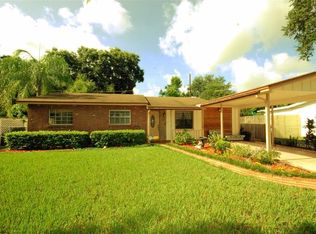 605 Fairmont Dr, Brandon, FL 33511