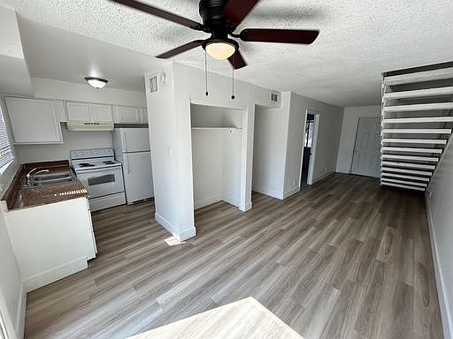 1st image of 521 S Maryland Pkwy #B2