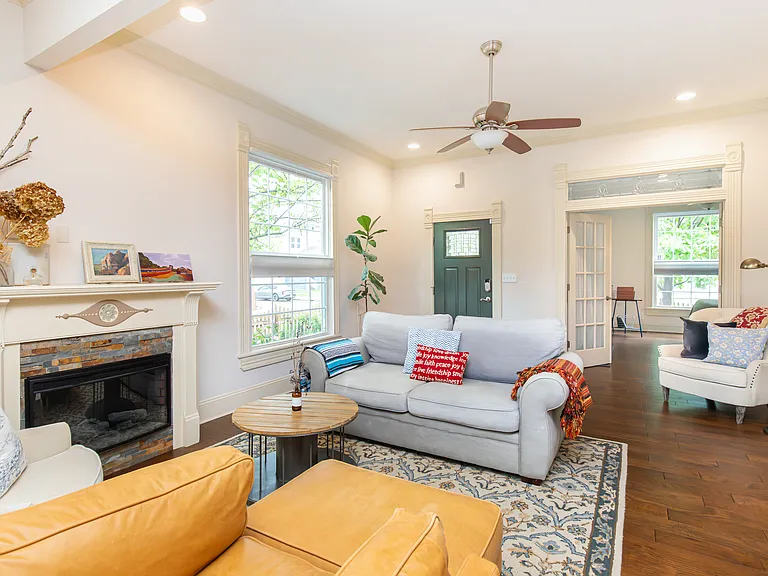 1502 Woodlawn Ave — Photo 28
