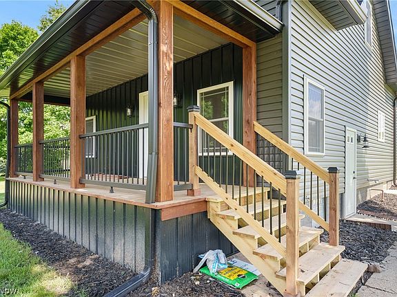 4th image of 3367 Howenstine Dr SE