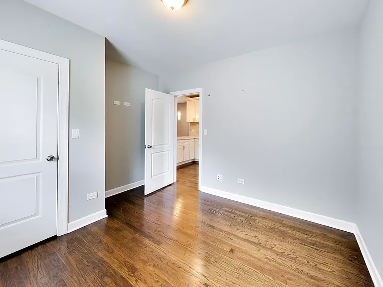 3313 N Kenneth Ave #1 — Photo 9