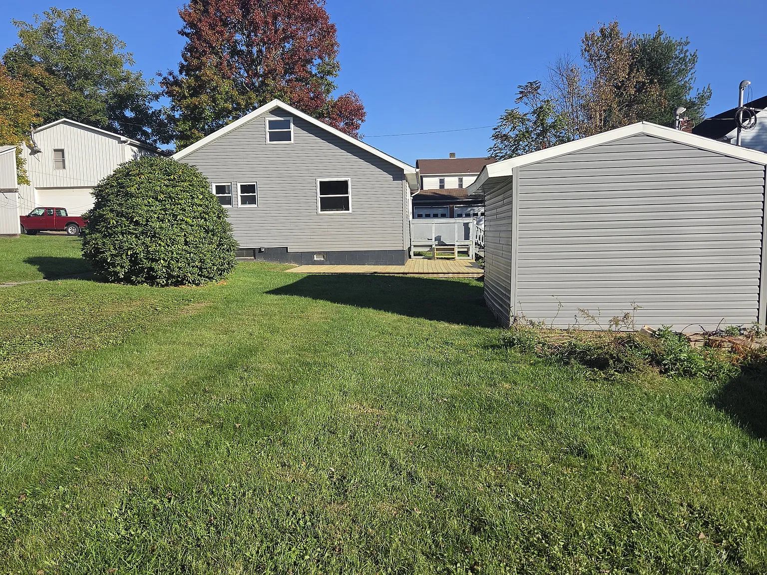 3 bed, 1.5 bath, 1100 sqft, $1,385 — Photo 3