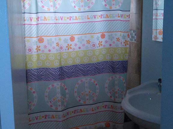 2nd image of 1817 Miracerros Ln