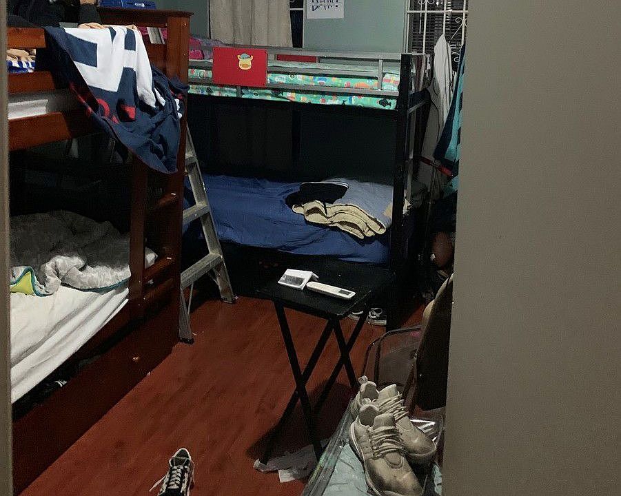 2nd image of 6814 4th Ave