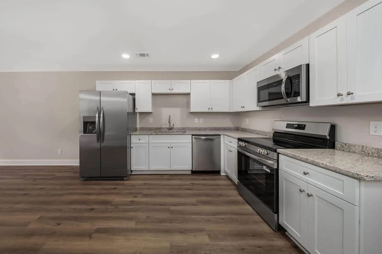 212C Tabor Dr — Photo 4