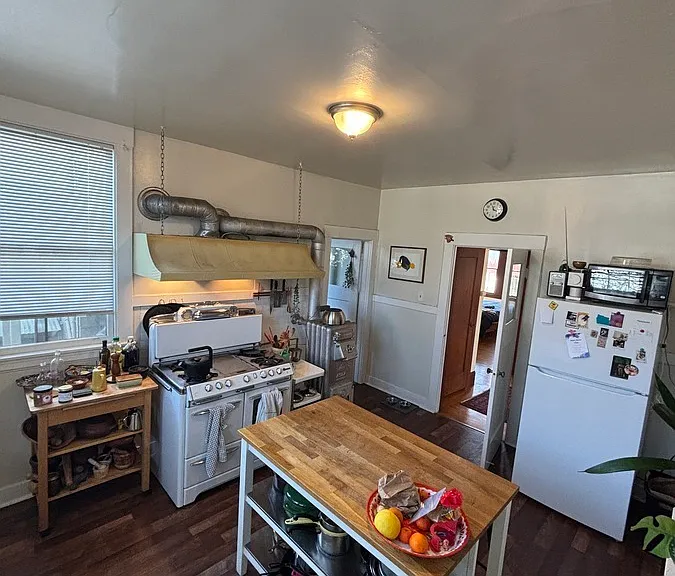 3805 Shafter Ave — Photo 19