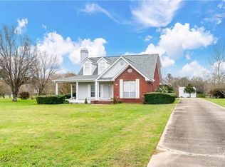 45 Jones Rd, Wetumpka, AL 36092