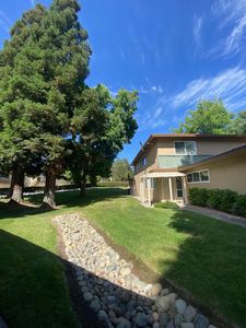 5122 Rhode Island Dr APT 2, Sacramento, CA, 95841
