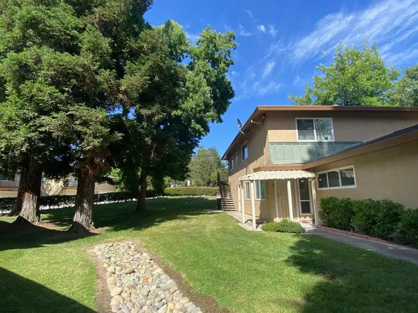 5122 Rhode Island Dr APT 2, Sacramento, CA 95841