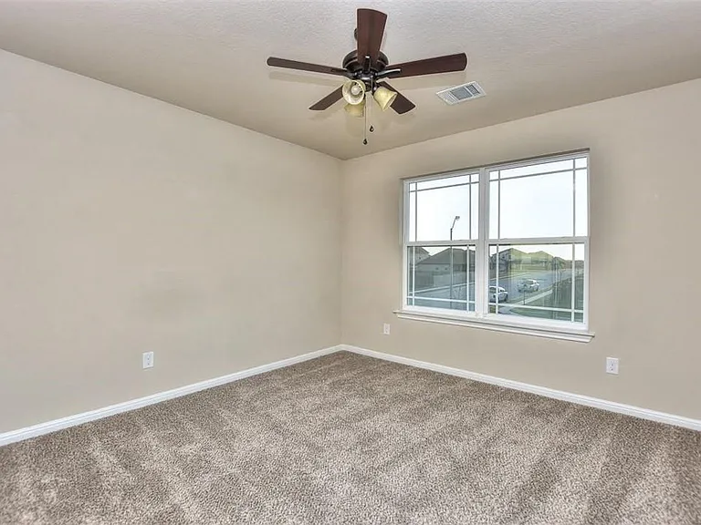 7993 Arezzo Dr — Photo 23