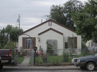 804 Conant Ave, Worland, WY 82401