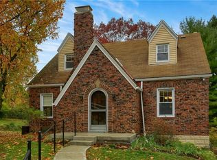 110 W Sutter Rd, Glenshaw, PA 15116