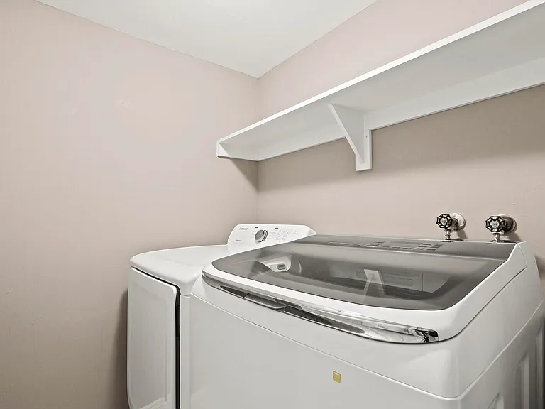 4200 N Ocean Dr #1-203 — Photo 32