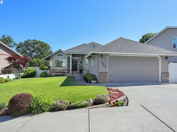 1907 Quinton St, The Dalles, OR 97058