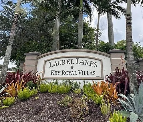 8298 Key Royal Ln #424 Photo 1