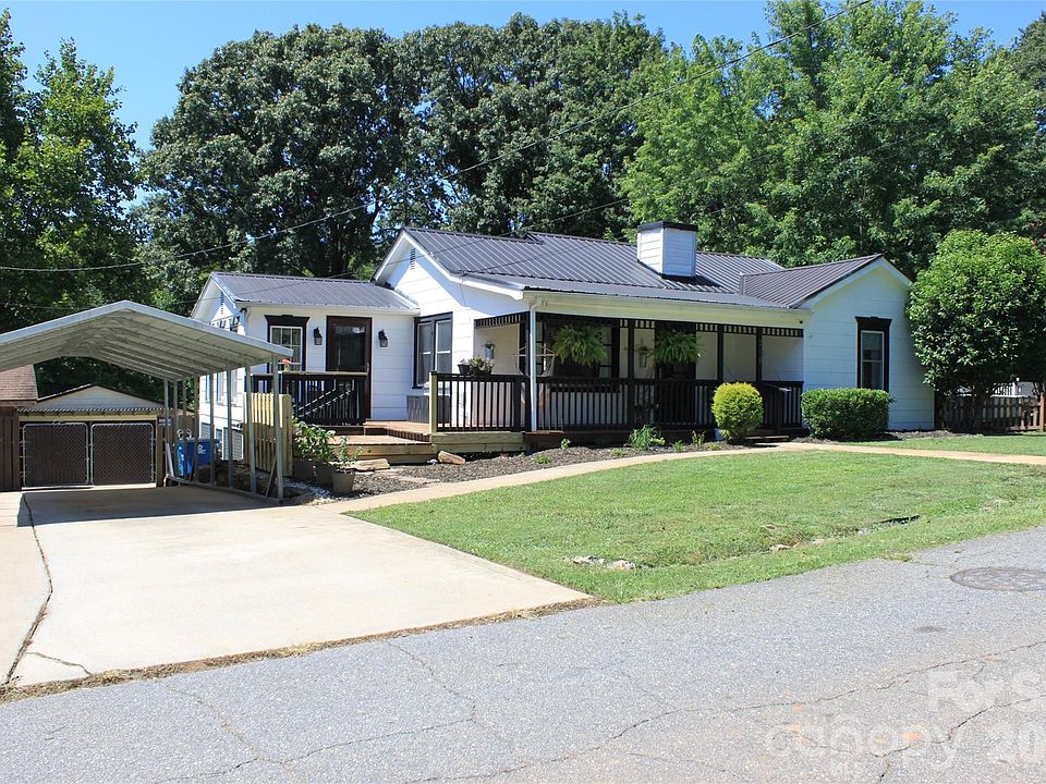 1st image of 206 Bentwood Dr