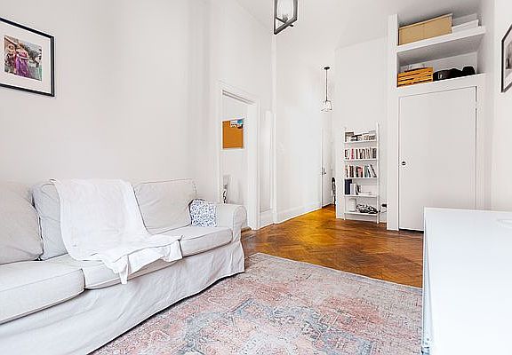5th image of 145 Amity St APT 3