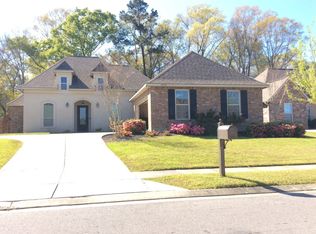 4856 Woodstock Way Dr, Greenwell Springs, LA 70739