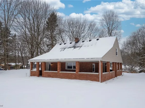 2978 Long Rd, Uniontown, OH 44685