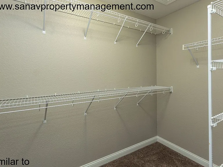 303 Marie Ave — Photo 32