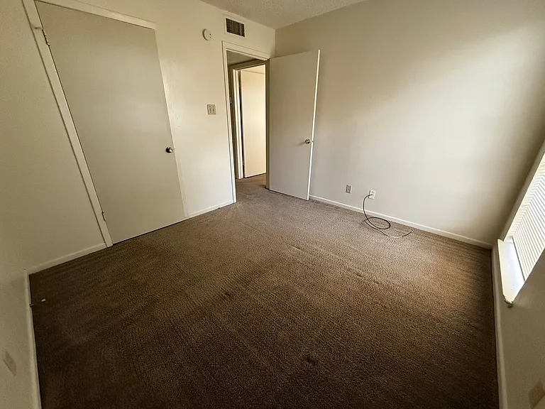 4308 Lake Rd — Photo 14