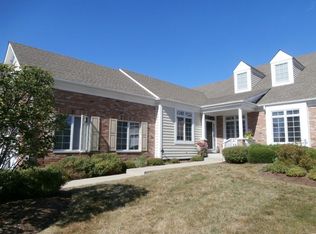 5808 Prairie Ridge Rd, Crystal Lake, IL 60014