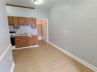 220 Main St, Imperial, PA