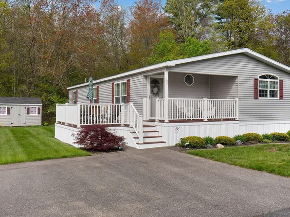 87 Anna Robert Circle, Wells, ME 04090