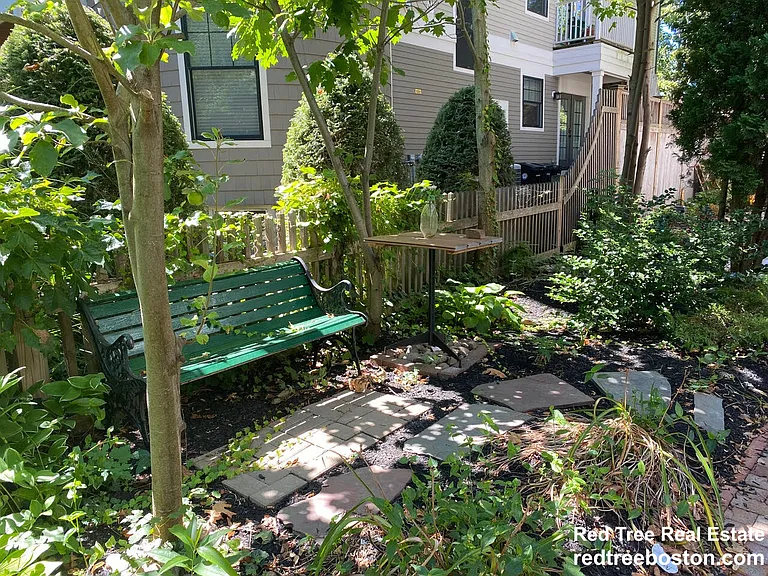 26 Kilsyth Rd #1 — Photo 11