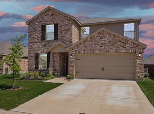 1945 Huisache St, Royse City, TX 75189