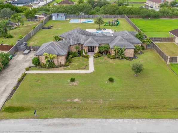 5584 Garden View Ct, Brownsville, TX 78526